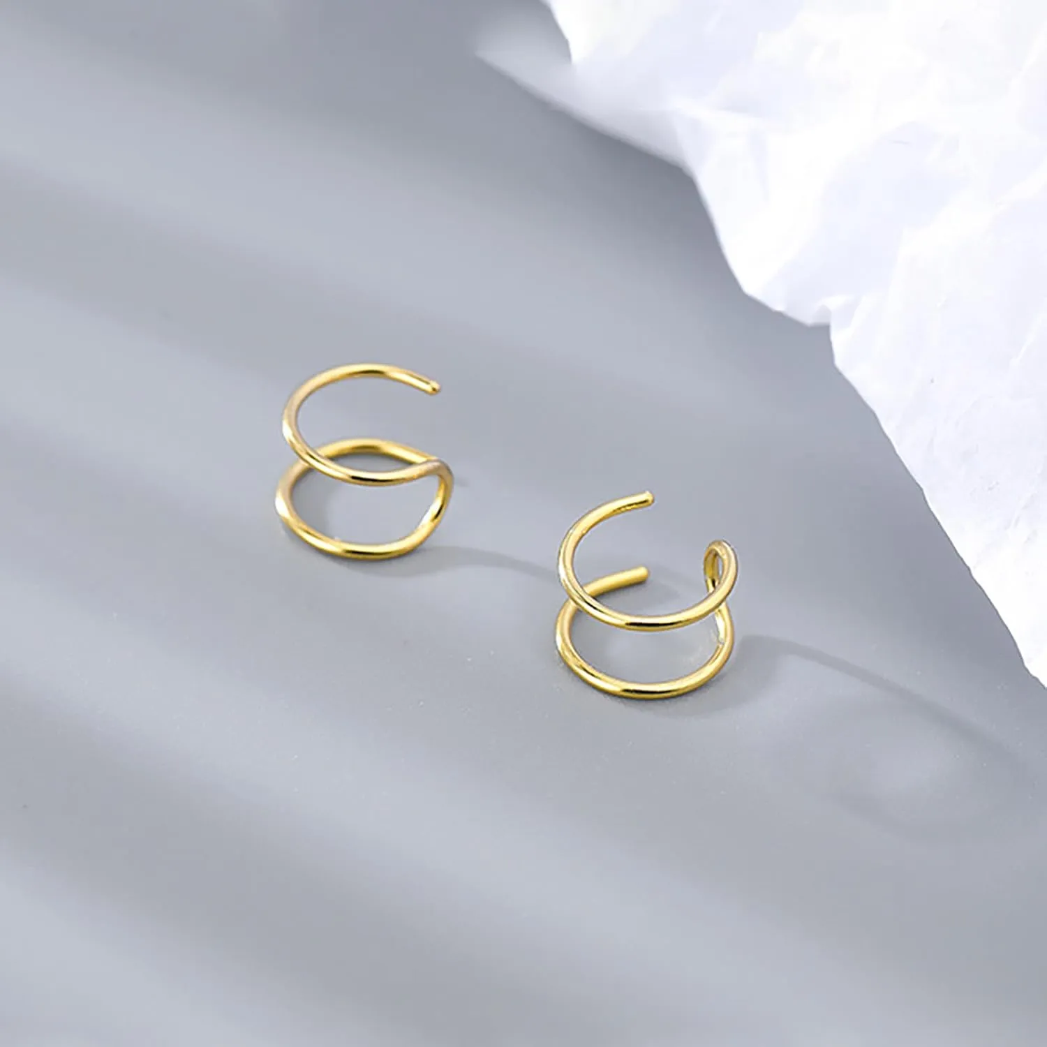 Ear Cuff Earrings for Women Gifts Trendy Stuff Chunky Ear Cuffs Non Piercing Clip On Huggie Hoop Earrings Cartilage Helix Earring Set Jewelry Gifts
