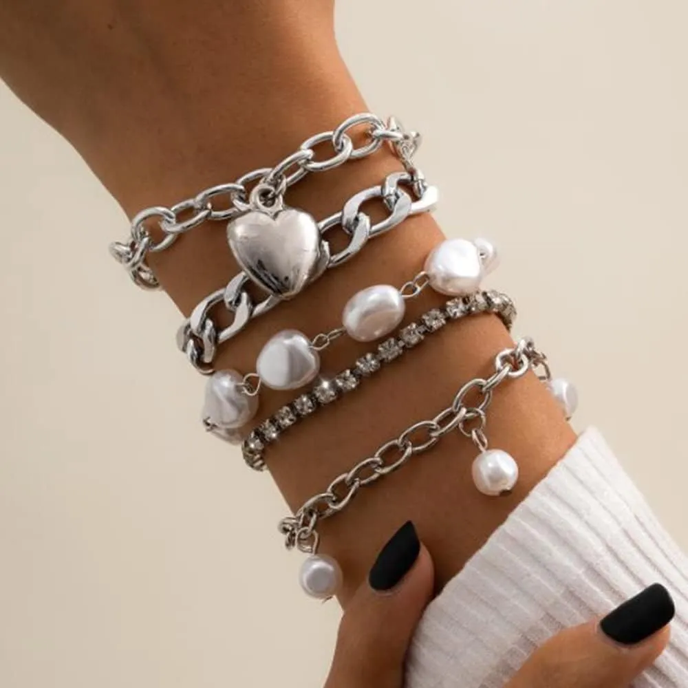 Fashion Dainty Boho Love Rhinestones Bracelets Set for Women Adjustable Beaded Chunky Flat Cable Chain Punk Bracelets for Women Set of 5