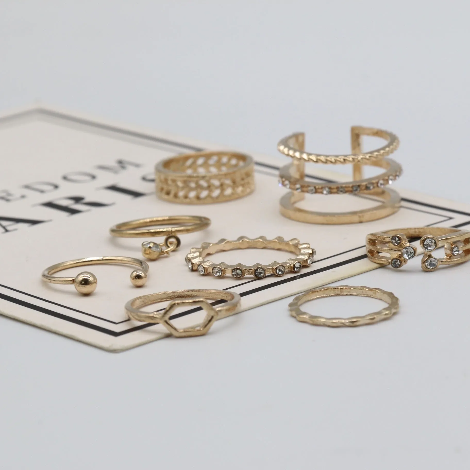 Fashion Diamond-Embedded Geometric Ring Set